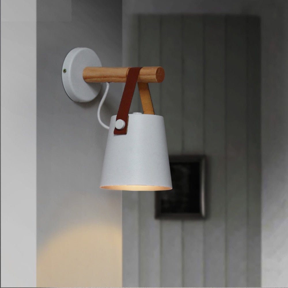 Simple E27 Wooden LED Wall Light - Querencian